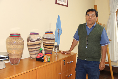 Dr. Jorge Eduardo Jimnez Davalos, Jefe del PIPS de Cereales y Granos Nativos