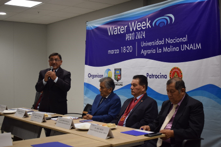 Dr. Amrico Guevara en WATER WEEK PER 2024