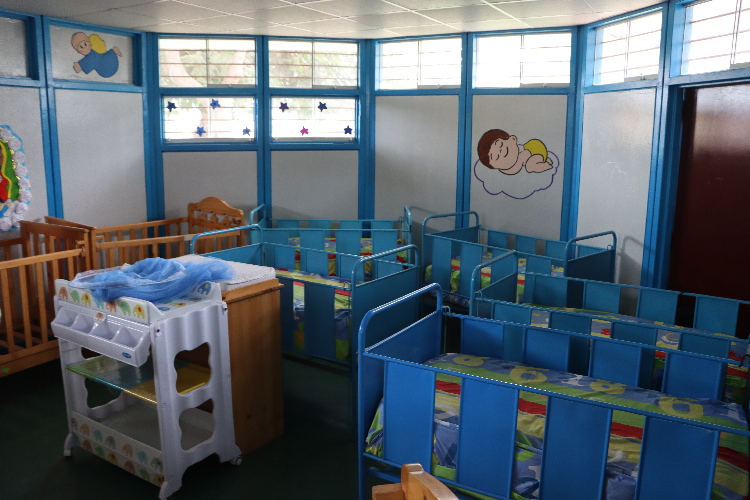 aula Descubridores (para niños de 6 meses a 1 año y 11 meses)