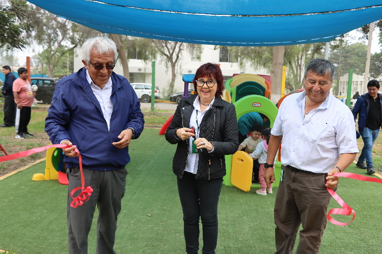 Vicerrector Académico,Vicerrector de Investigación y el Director de Bienestar Universitario
