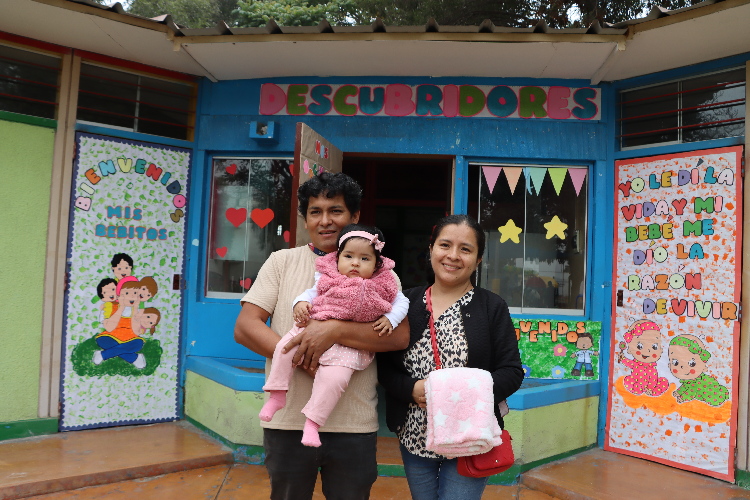 hijos de nuestra comunidad en el relanzamiento de la Cuna
