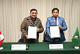 Firma del convenio entre la Municipalidad Distrital de Huachón y UNALM