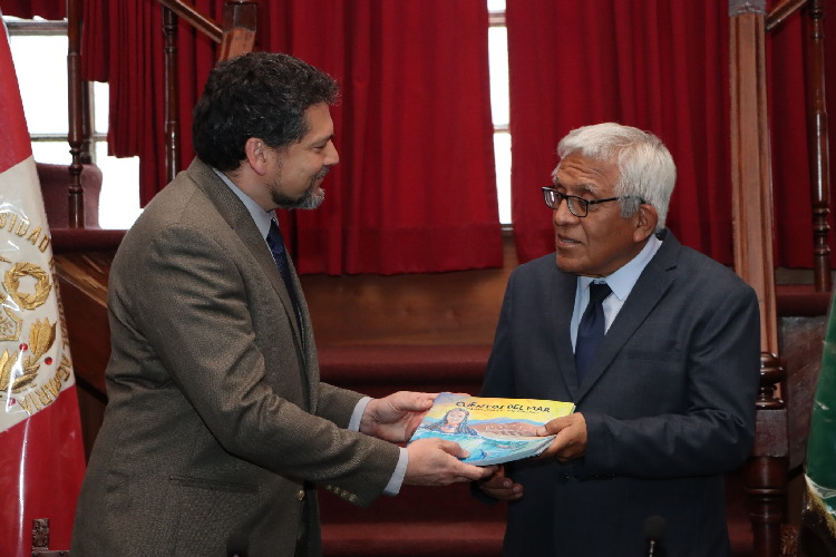 PhD. Héctor Gonzales Mora, rector (e) de la UNALM y alcalde de San Bartolo