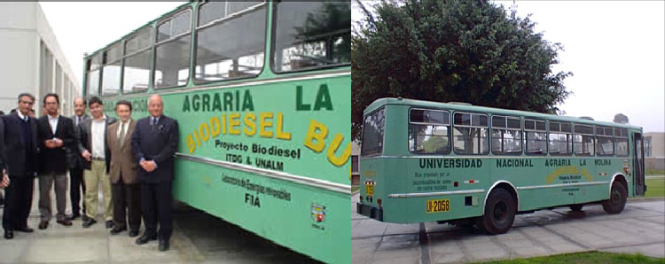 Autoridades de la UNALM posan frente al icónico bus verde que usa biodiesel de aceite reciclado.