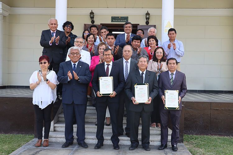 Nuevas autoridades de la UNALM