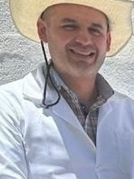 Luis Cáceres Caballero